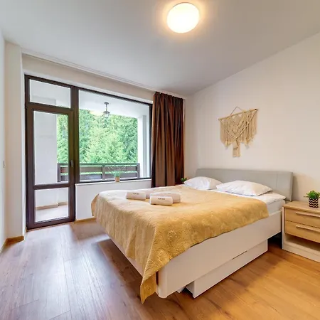 Forest Harmony 1bd With Balcony & Parking By Flat Manаger * 스몰랸