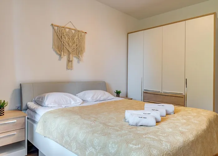 Forest Harmony 1bd With Balcony & Parking By Flat Manаger